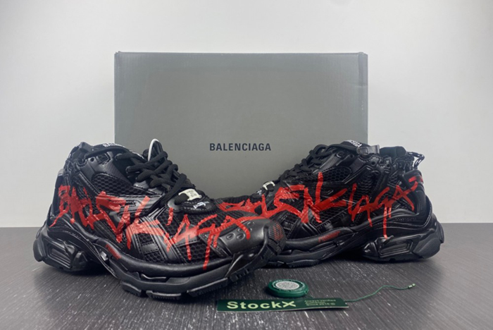 Ba*len*cia*ga runner w3rb1 0102