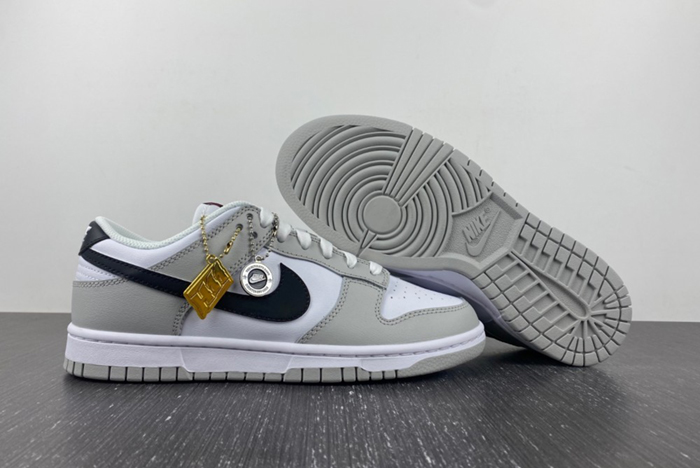 Dunk Low Retro SE DR9654-001