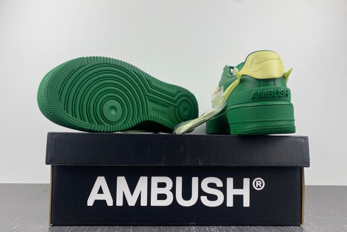 Nike Air Force 1 Low SP DV3464-300