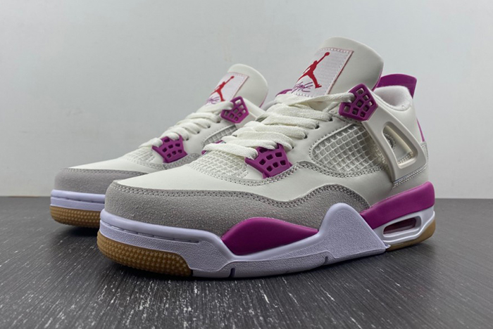 Nike SB x Air Jordan 4 ‘Pine Green’ DR5415-106