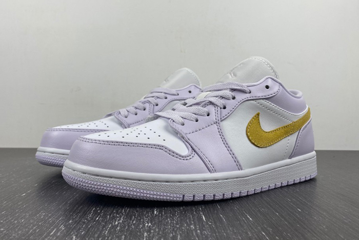 （NIKE）AIR JORDAN 1 LOW AJ1 DC0774-501