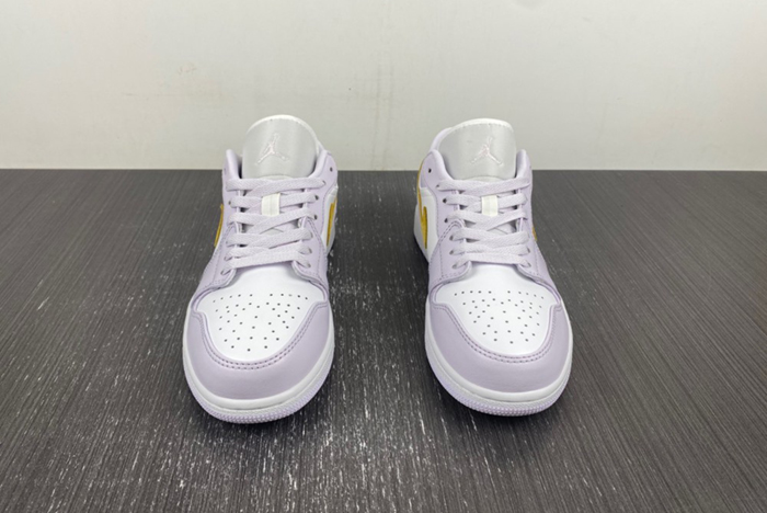 （NIKE）AIR JORDAN 1 LOW AJ1 DC0774-501