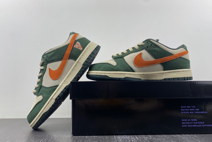 Nike Dunk Low Pro SB 