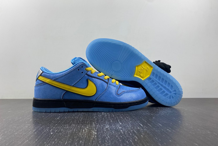The Powerpuff Girls x Nike SB Dunk Low “Bubbles” FZ8320-400